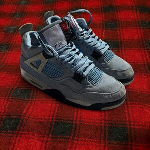 Jordan 4 Men's UNC blue size 13 sneakers